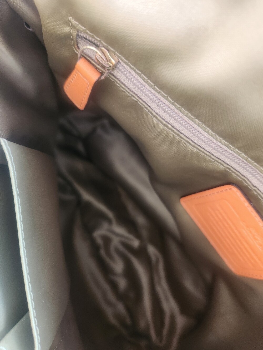 Coach Madison Gathered Leather Lindsey 33371E B4 Orange NWT Rare Paper Serial # - Picture 11 of 16